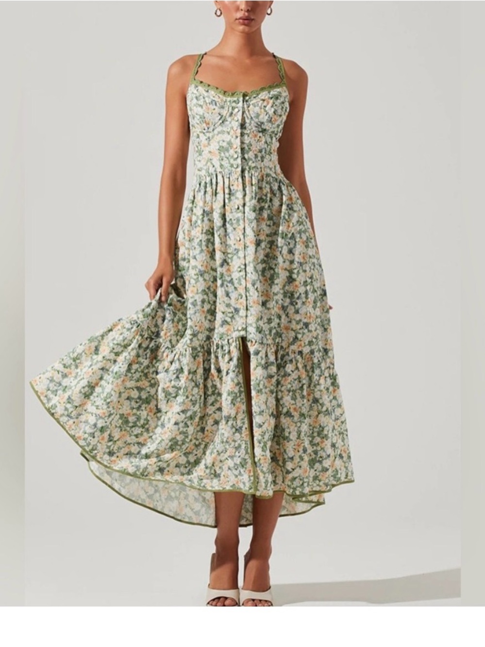 ASTR Green Floral Tiered Midi Dress with Button Front
